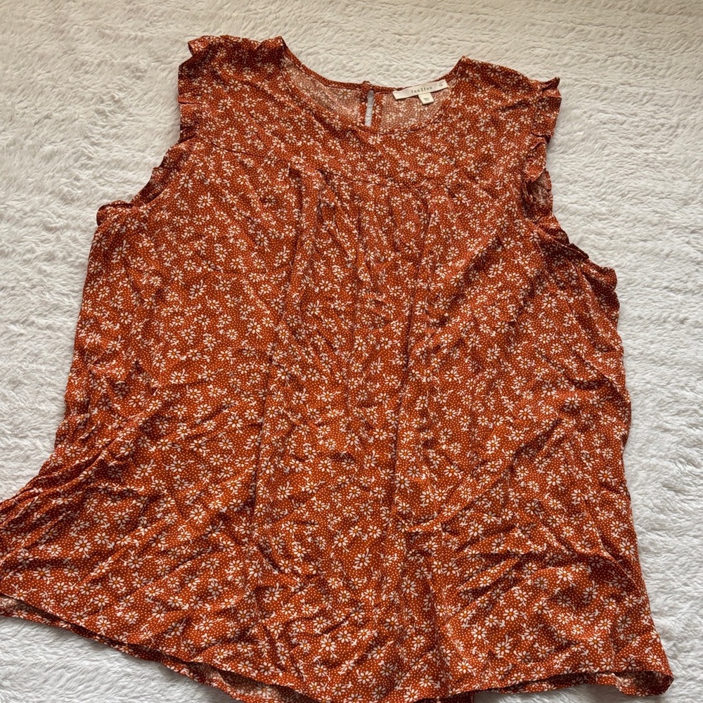 Cute Floral Rust Color Top
